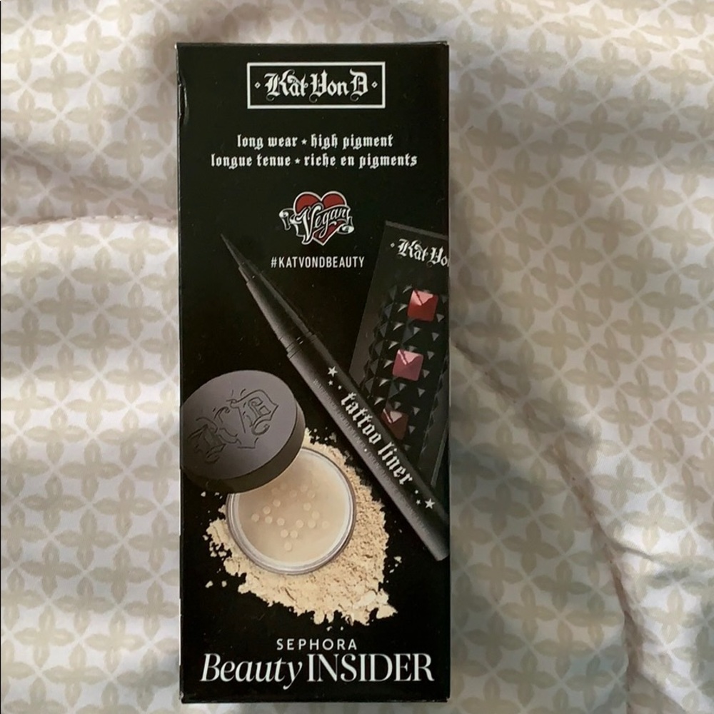 Kat Von D sample kit!